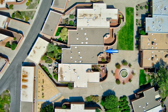 13 TENNIS Court NW, Albuquerque, NM 87120