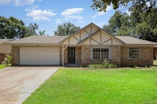 5722 Sagebrush Trail, Arlington, TX 76017