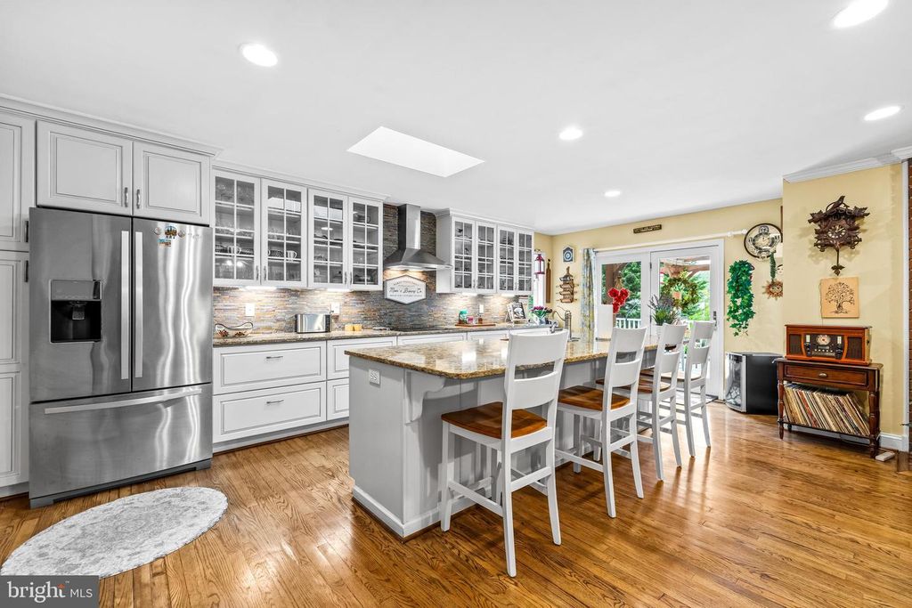 Image 14 of property listing at 904 MAPLEHURST LN, Monkton, MD 21111