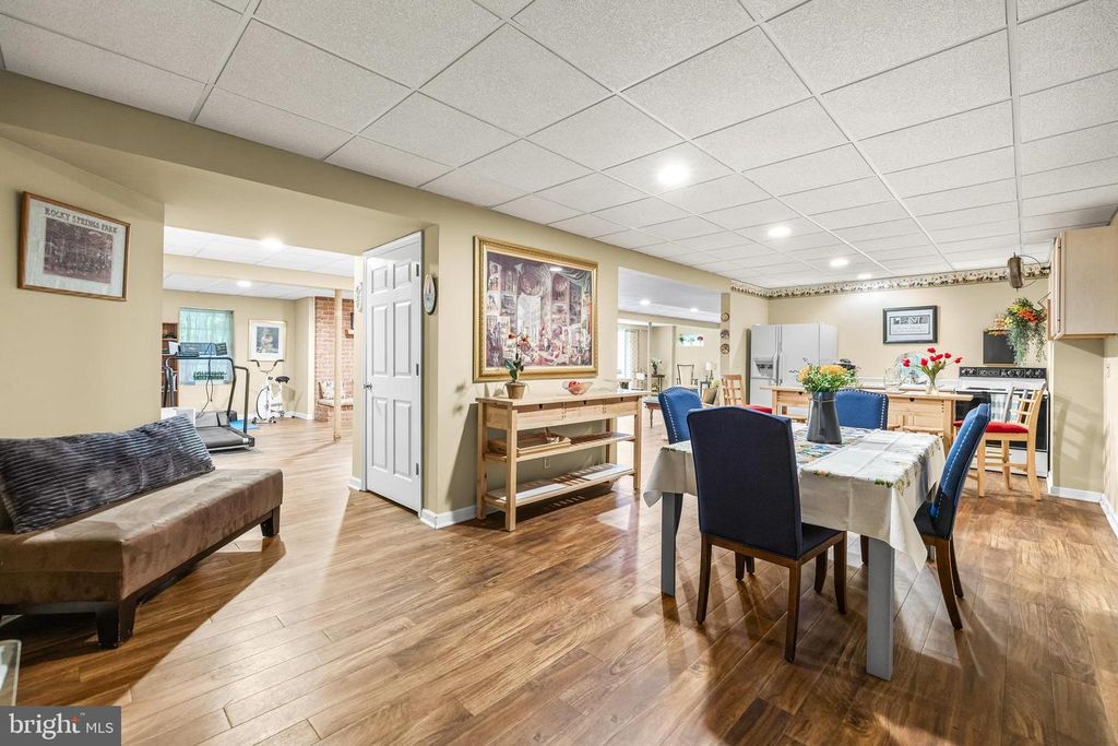 Image 30 of property listing at 904 MAPLEHURST LN, Monkton, MD 21111
