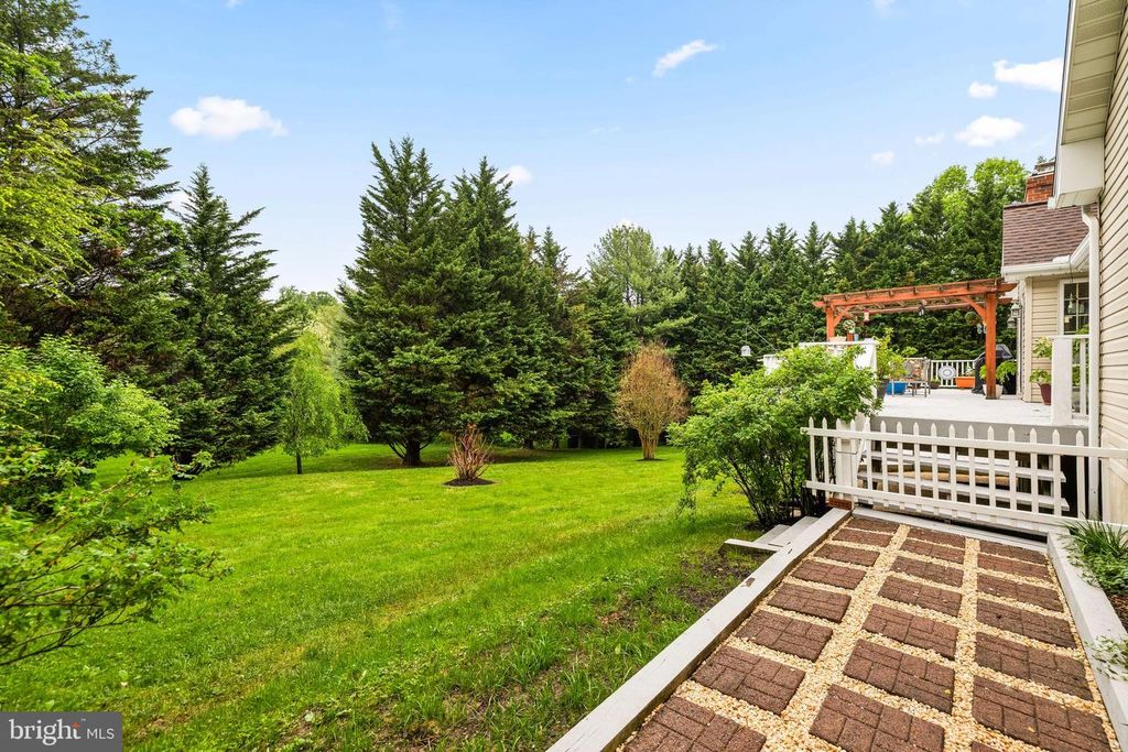 Image 40 of property listing at 904 MAPLEHURST LN, Monkton, MD 21111