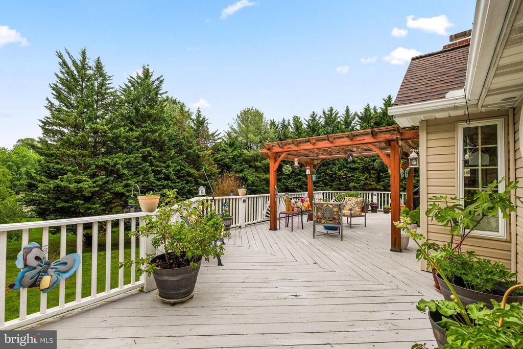 Image 43 of property listing at 904 MAPLEHURST LN, Monkton, MD 21111