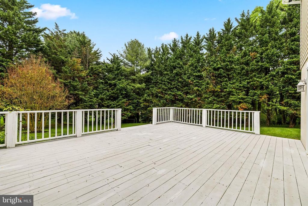 Image 46 of property listing at 904 MAPLEHURST LN, Monkton, MD 21111