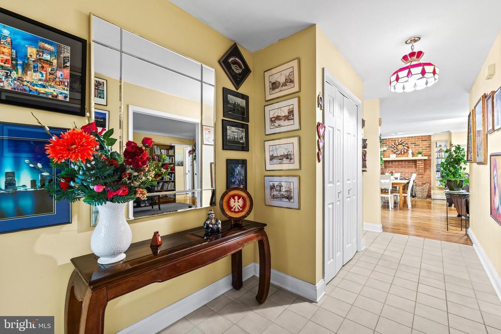 Image 5 of property listing at 904 MAPLEHURST LN, Monkton, MD 21111