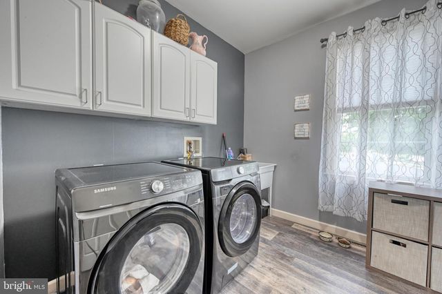 15 LAURA CT, Reading, PA 19608