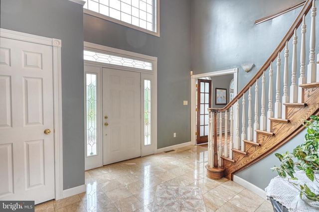 15 LAURA CT, Reading, PA 19608