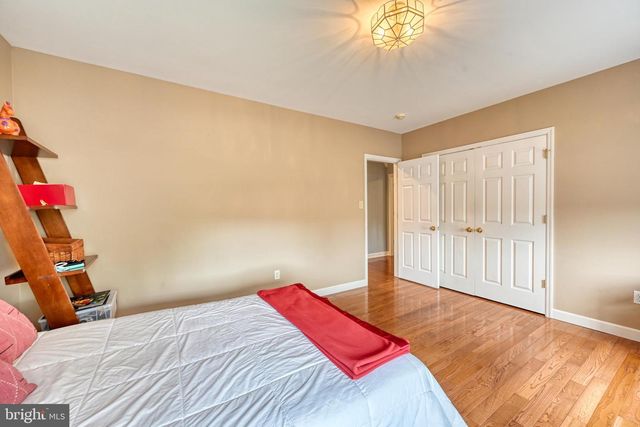 15 LAURA CT, Reading, PA 19608