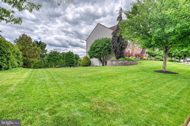 15 LAURA CT, Reading, PA 19608