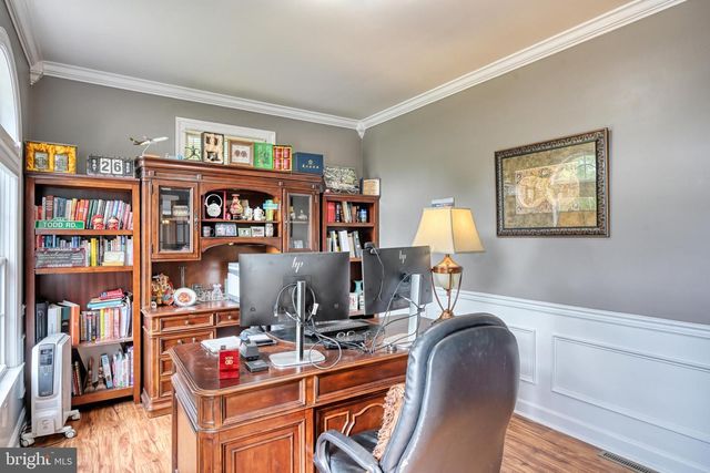15 LAURA CT, Reading, PA 19608