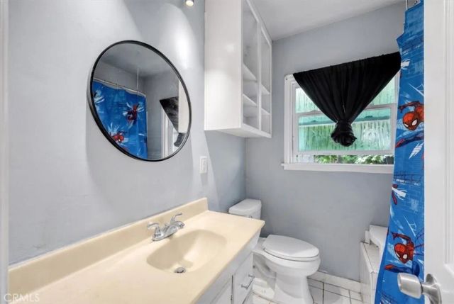 304 N Susan A and B, Santa Ana, CA 92703