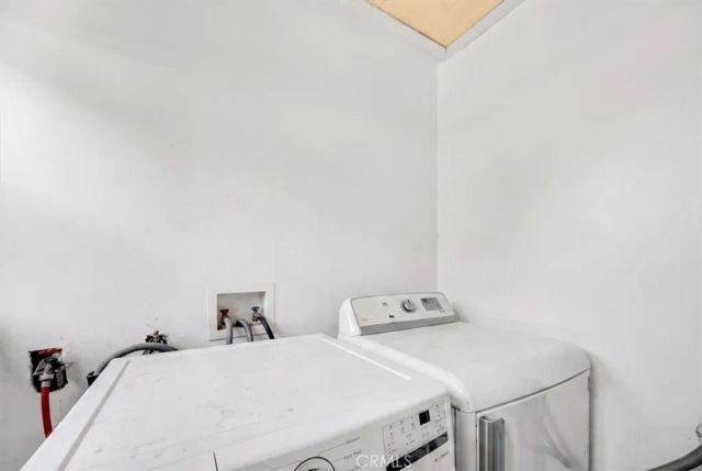 304 N Susan A and B, Santa Ana, CA 92703