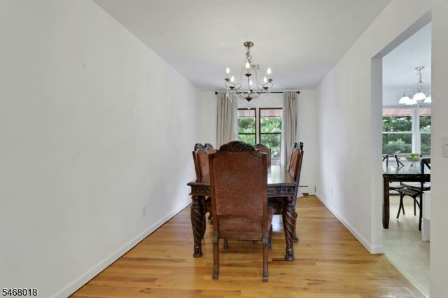 198 Scharer Ave, Northvale Boro, NJ 07647