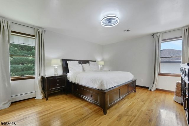 198 Scharer Ave, Northvale Boro, NJ 07647