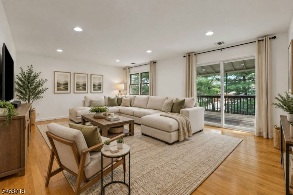 198 Scharer Ave, Northvale Boro, NJ 07647 — photo 3