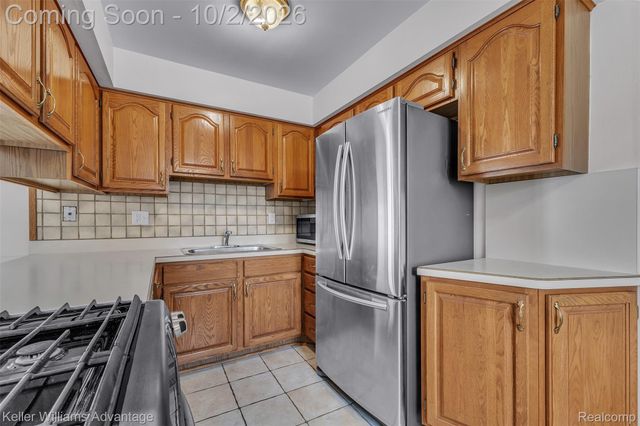 14815 Maywood Street, Southgate, MI 48195