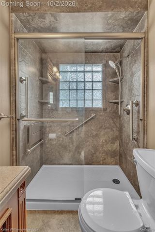 14815 Maywood Street, Southgate, MI 48195