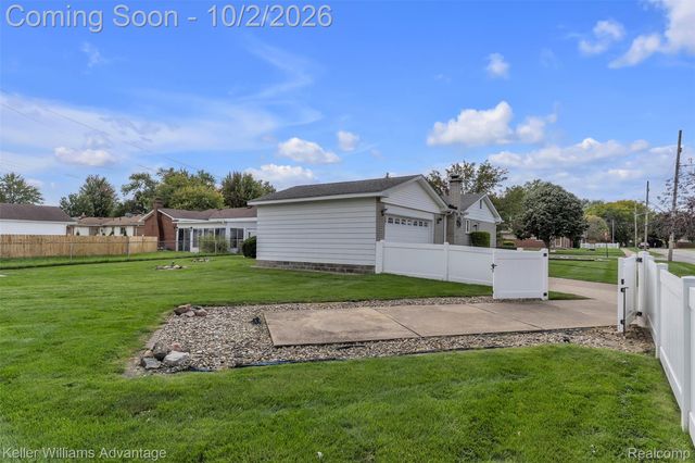 14815 Maywood Street, Southgate, MI 48195