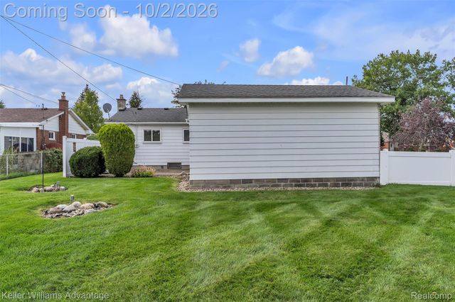 14815 Maywood Street, Southgate, MI 48195