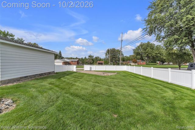 14815 Maywood Street, Southgate, MI 48195