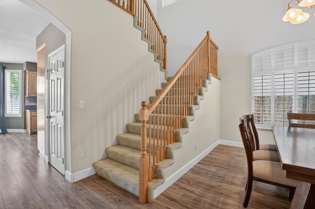 2641 Babson Dr, Elk Grove, CA 95758