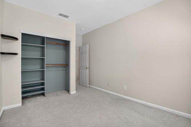 2641 Babson Dr, Elk Grove, CA 95758