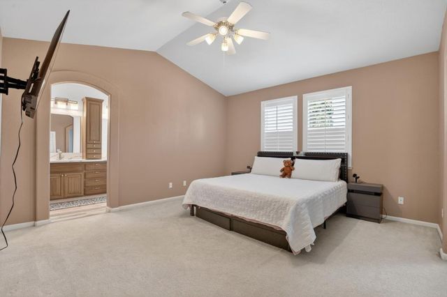 2641 Babson Dr, Elk Grove, CA 95758