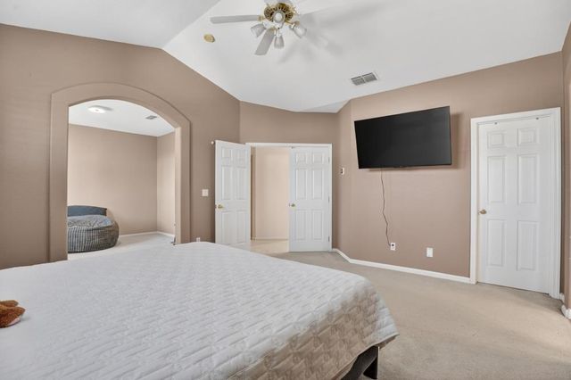 2641 Babson Dr, Elk Grove, CA 95758