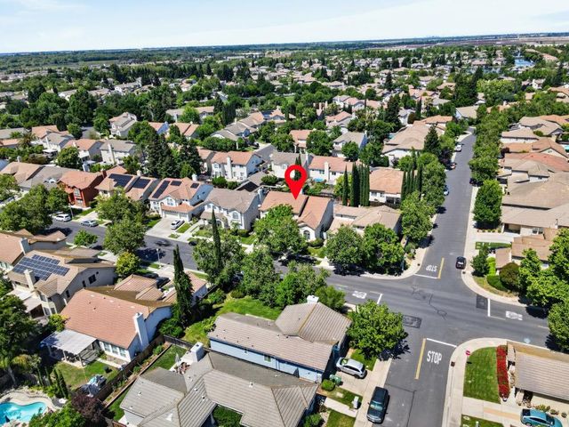 2641 Babson Dr, Elk Grove, CA 95758