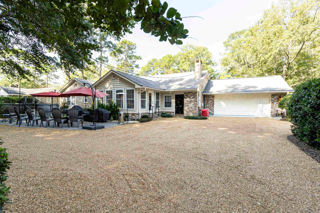 1966 Marion St., Georgetown, SC 29440