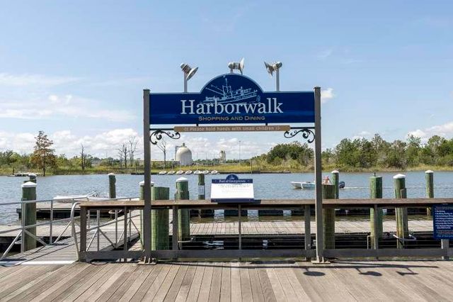 1966 Marion St., Georgetown, SC 29440