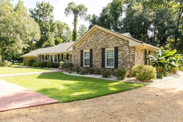 1966 Marion St., Georgetown, SC 29440