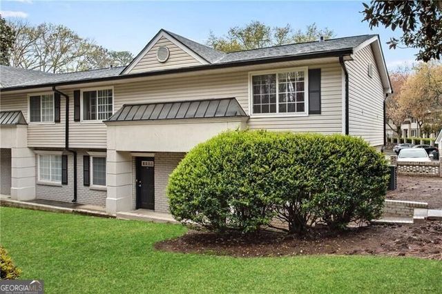 6940 Roswell Road F2, Sandy Springs, GA 30328