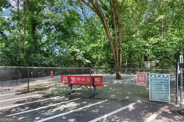 6940 Roswell Road F2, Sandy Springs, GA 30328