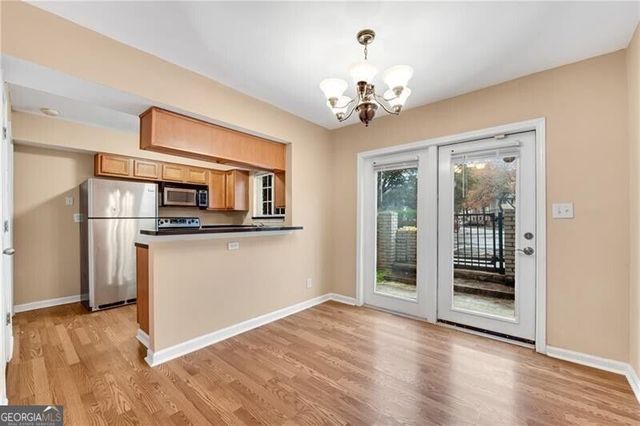 6940 Roswell Road F2, Sandy Springs, GA 30328