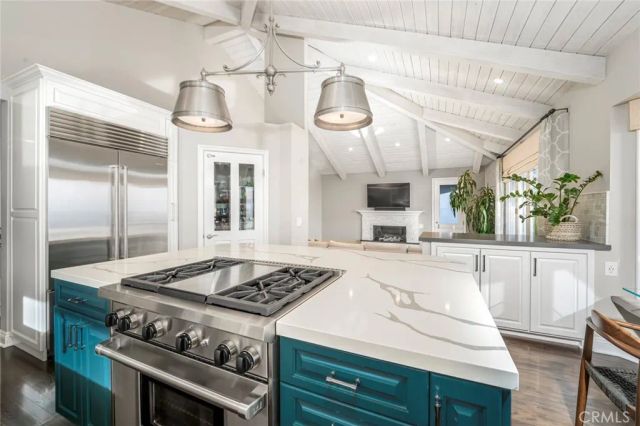 22190 Paseo del Sur, Laguna Beach, CA 92651