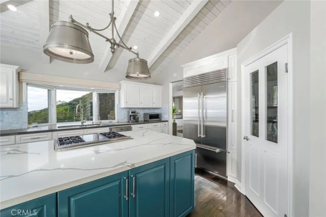 22190 Paseo del Sur, Laguna Beach, CA 92651