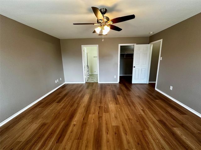 114 Mossy Rock CV, Hutto, TX 78634