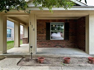 114 Mossy Rock CV, Hutto, TX 78634
