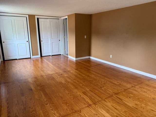 40 Wamsutta Ave., Acushnet, MA 02743