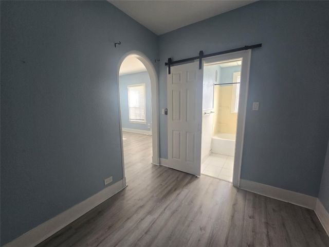 725 Broadway Avenue 11, Galveston, TX 77550