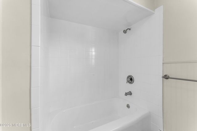 838 Maple Avenue, Brick, NJ 08724