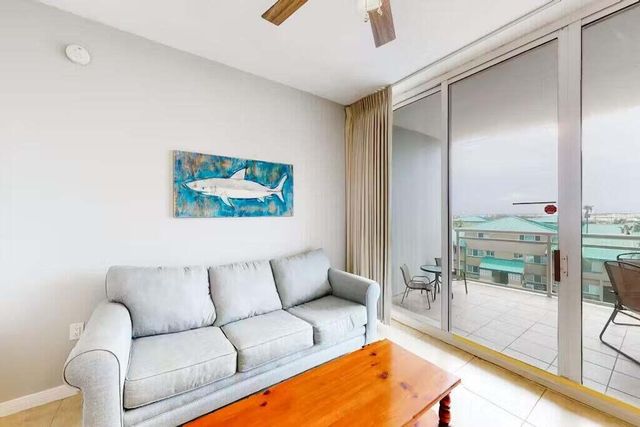 1517 SE Miracle Strip Parkway V402, Fort Walton Beach, FL 32548