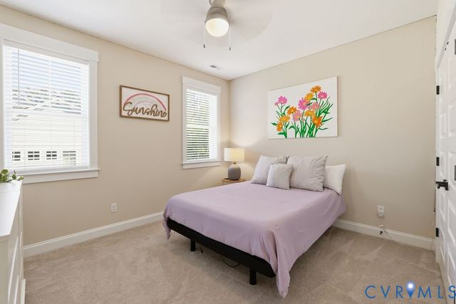 17113 Shoreland Dr, Moseley, VA 23120