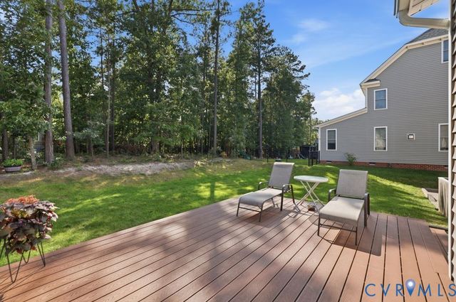 17113 Shoreland Dr, Moseley, VA 23120
