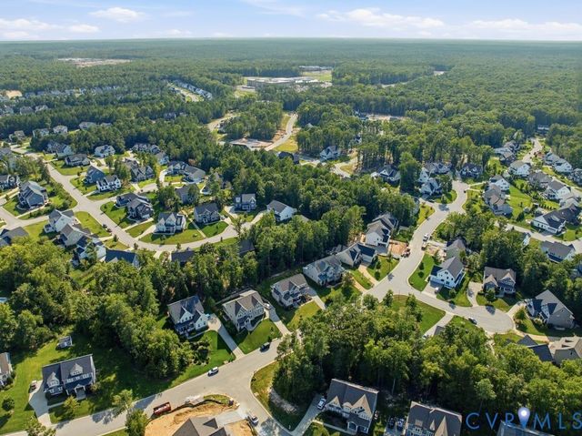 17113 Shoreland Dr, Moseley, VA 23120
