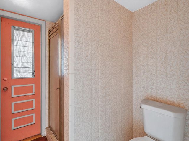 258 SW 8th Street, Dania Beach, FL 33004