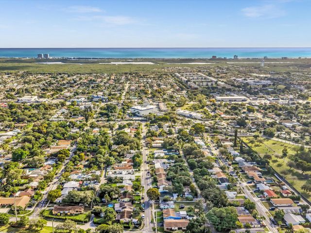 258 SW 8th Street, Dania Beach, FL 33004