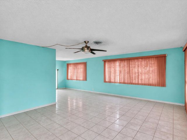 258 SW 8th Street, Dania Beach, FL 33004