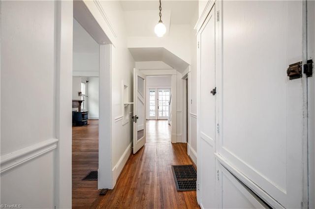 1023 N Main Street, Mount Airy, NC 27030