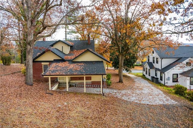 1023 N Main Street, Mount Airy, NC 27030